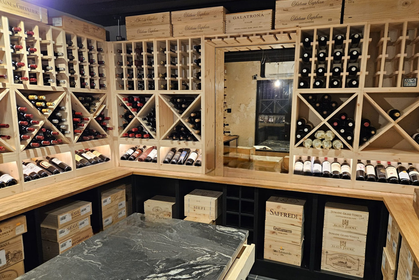 Premium modular wine cellar racks / wine storage